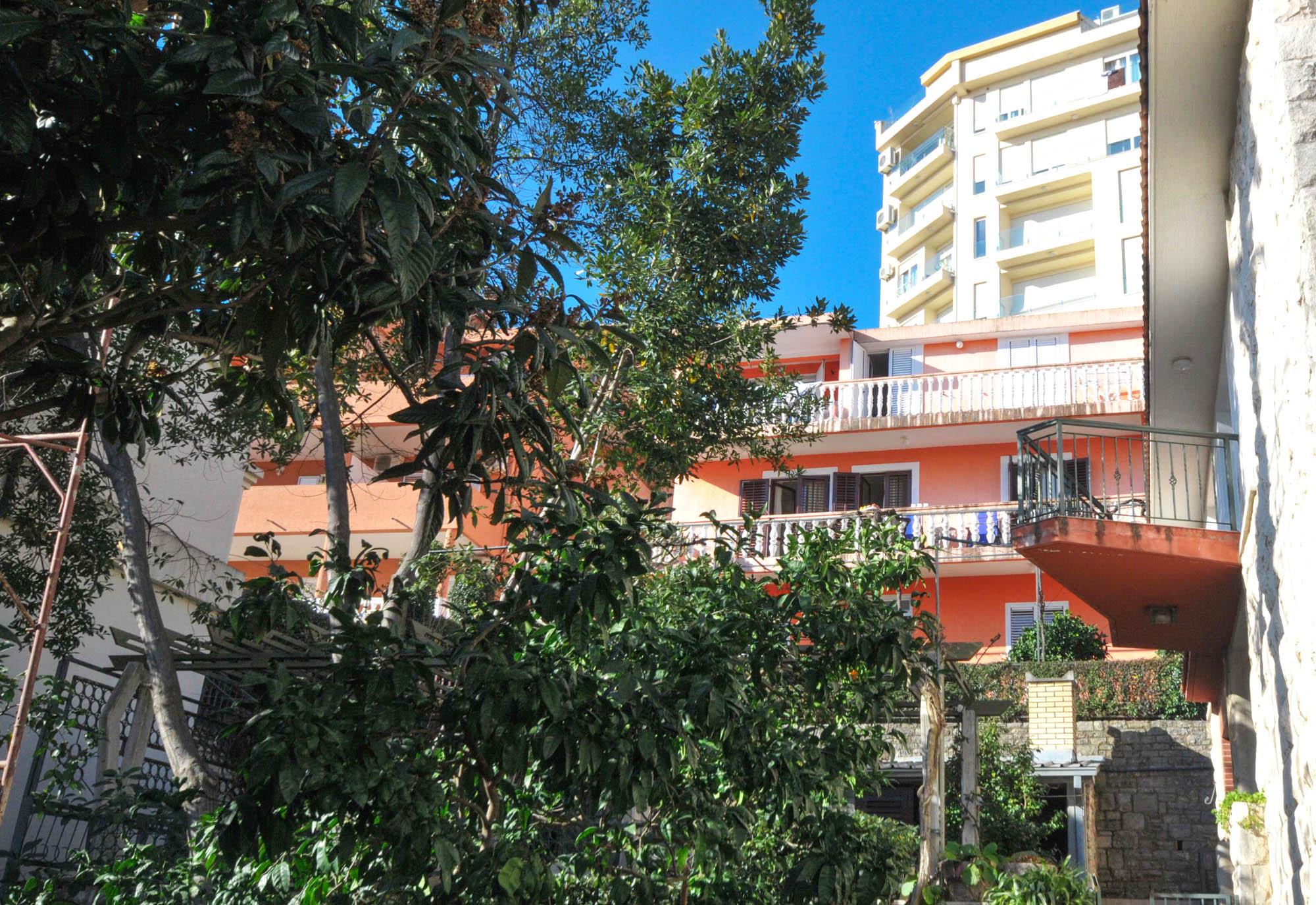 Apartments Orange Будва Экстерьер фото