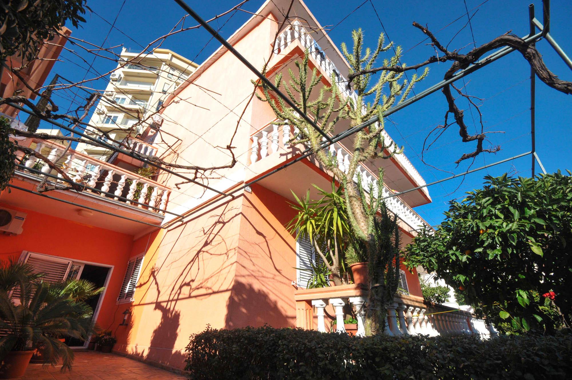 Apartments Orange Будва Экстерьер фото