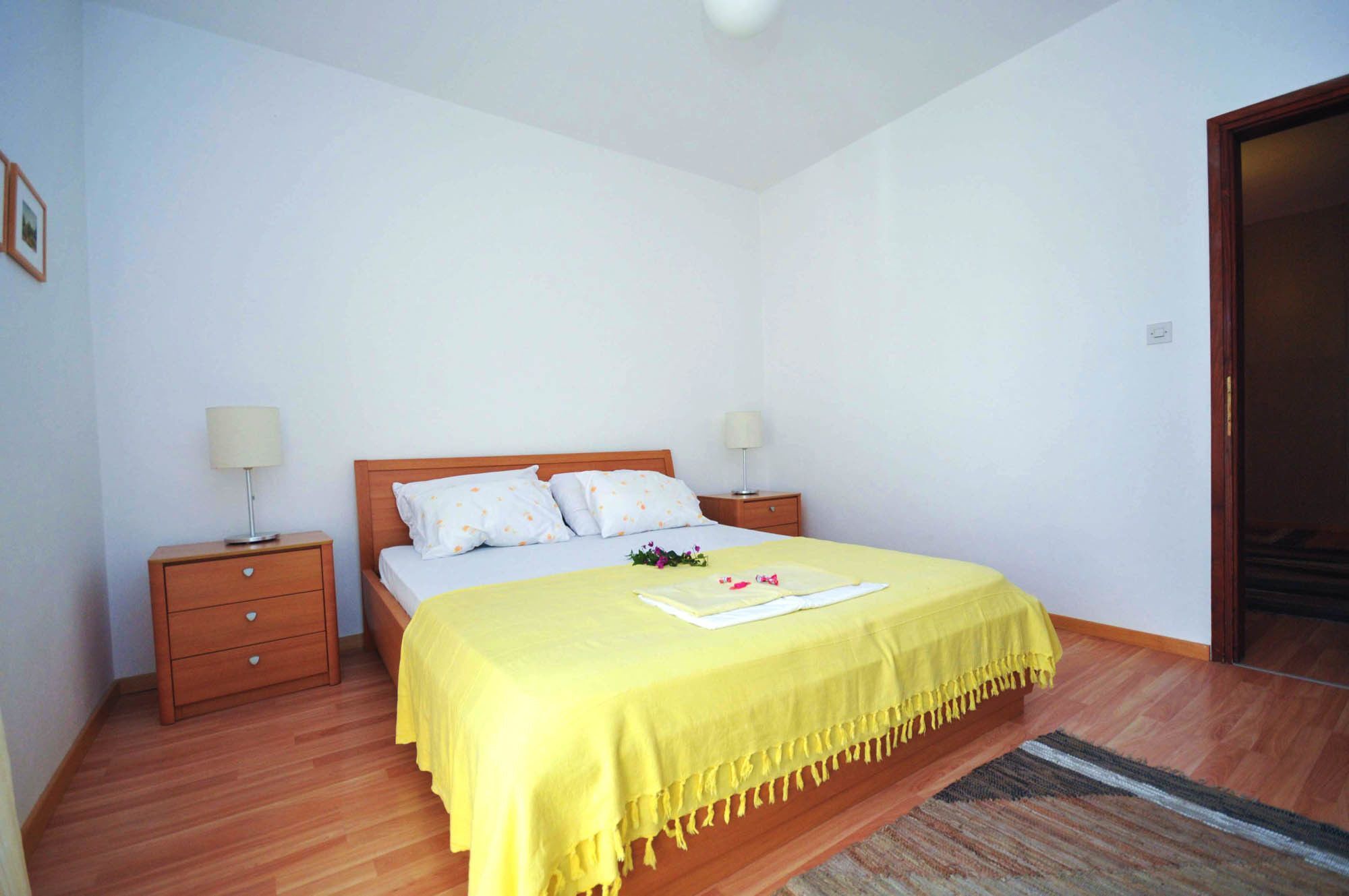 Apartments Orange Будва Экстерьер фото